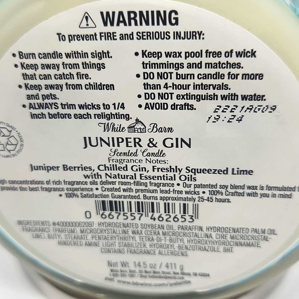 Bath & Body Works White Barn 3-Wick Candle in Juniper & Gin NEW - Picture 4 of 4